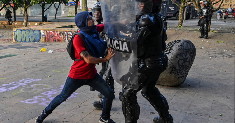 Al menos 70 detenidos en la última ronda de protestas en Colombia