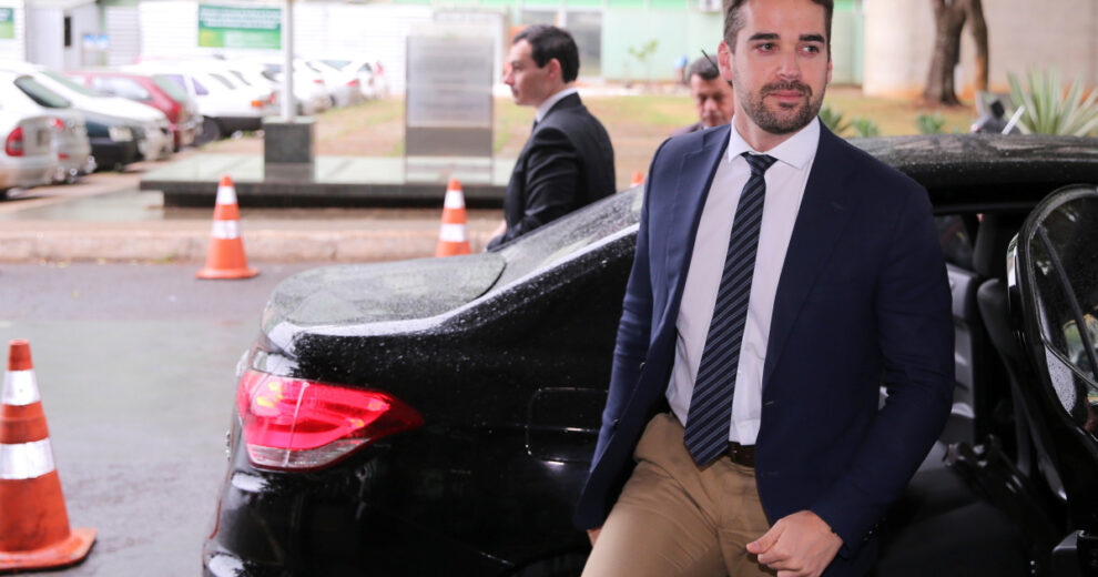 Potencial candidato a la presidencia de Brasil anuncia que es gay