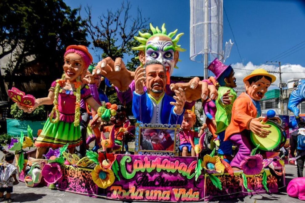 Descubre la magia del Carnaval de Pasto: ¡Una fiesta llena de alegría y color!