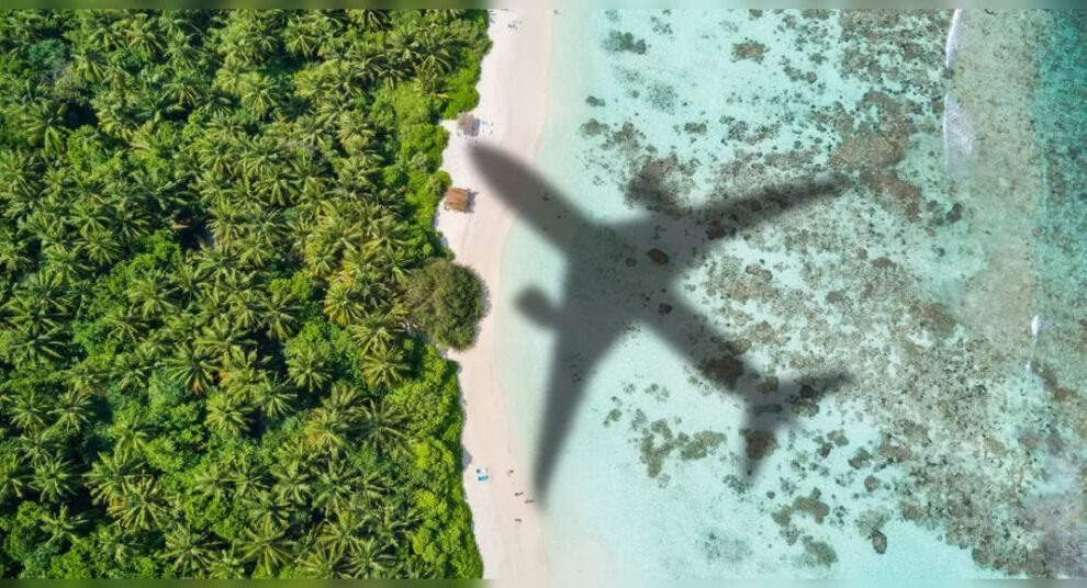 ¡Volar a Bangkok es más barato que volar al noreste desde Delhi!  ¿Sabes porque?