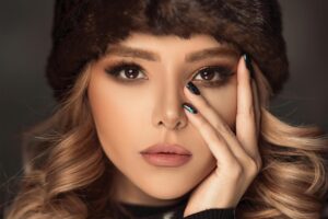 Mujer sonriente piel saludable belleza natural