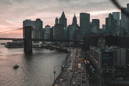 Vista panorámica de Medellín Colombia ciudad montañas turismo